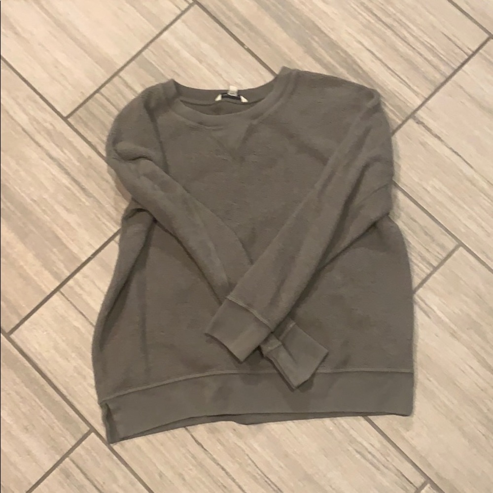 AE sweatshirt